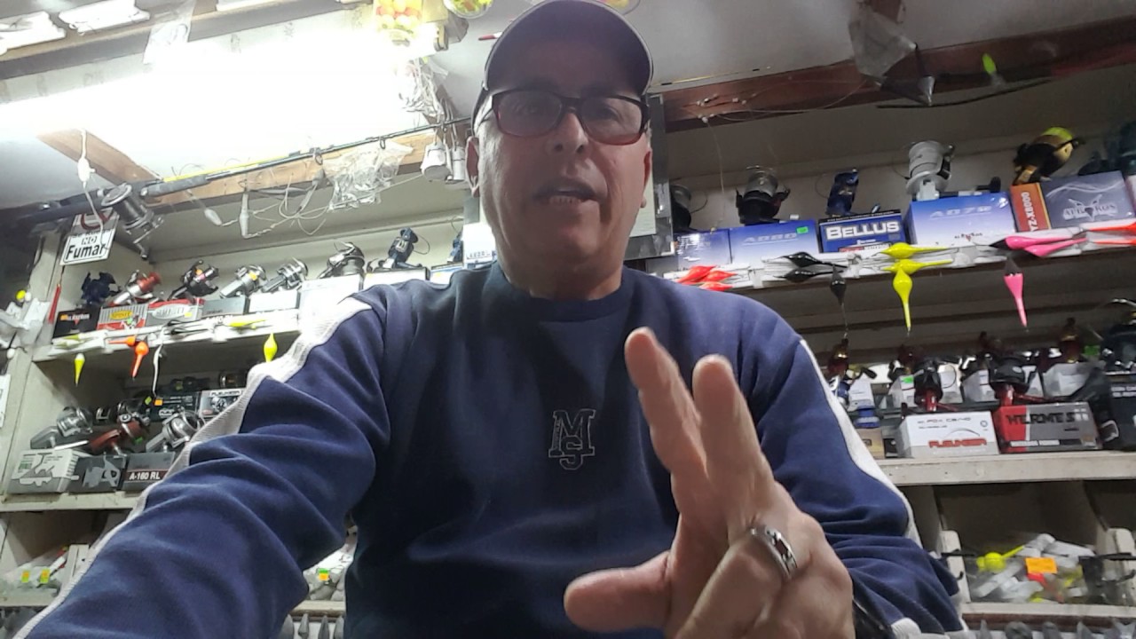 el que lo pica se hace pez